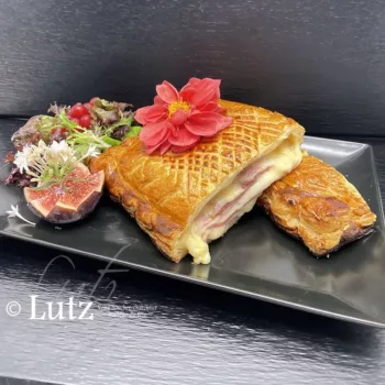 feuilleté au jambon